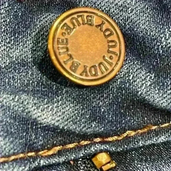 Judy Blue High Rise Tummy Control Fray Hem Cut Off Stretched Denim Shorts  3XL - Picture 4 of 9